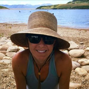 Meet your Posher, Nicole